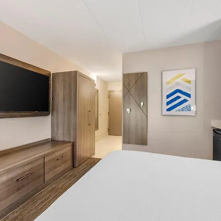 Holiday Inn Express Chicago-Downers Grove By Ihg Exterior photo
