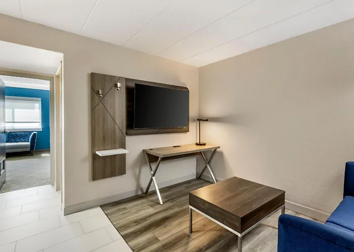 Holiday Inn Express Chicago-Downers Grove By Ihg