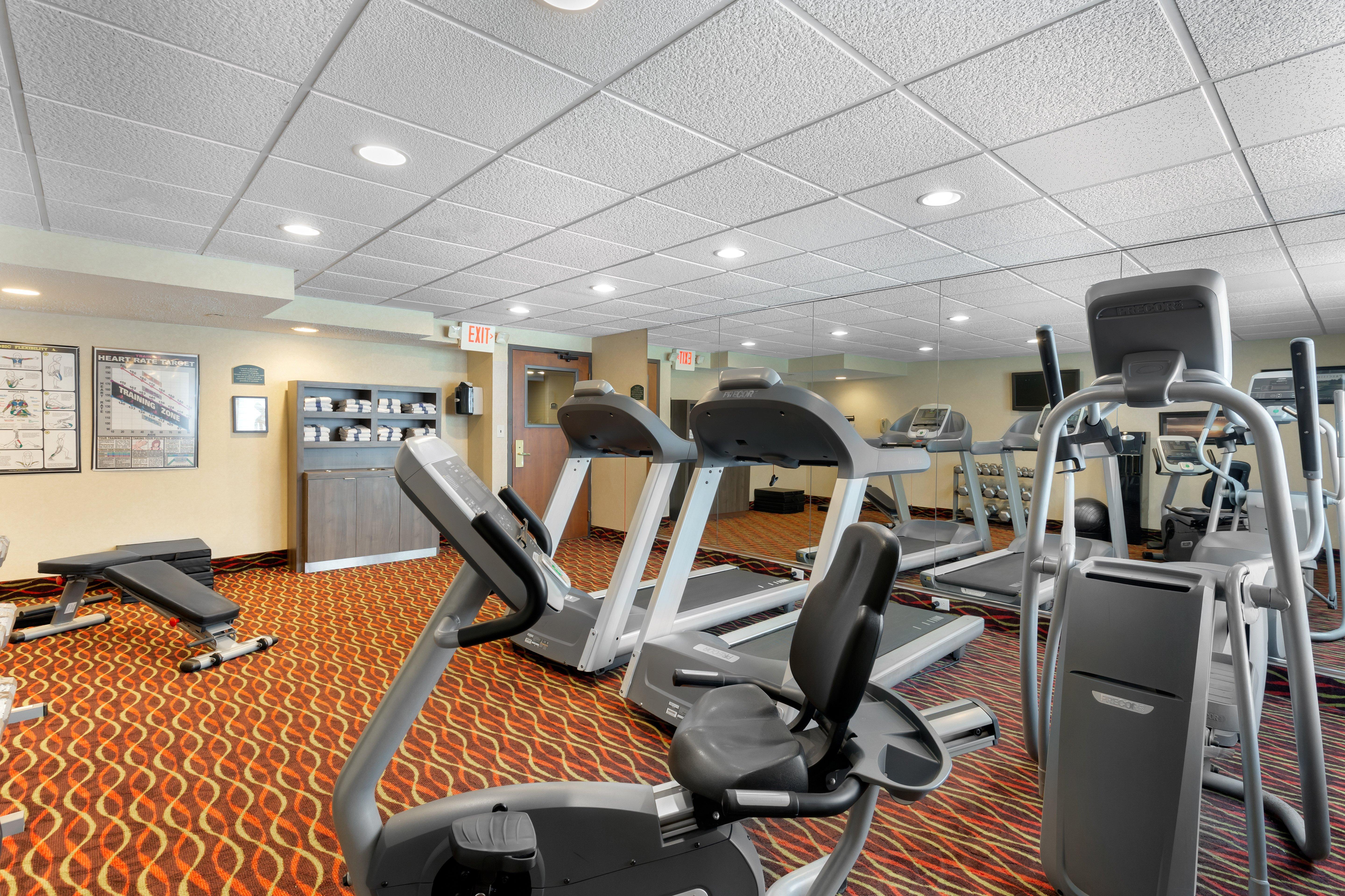Express Chicago-downers Grove By Ihg 2*