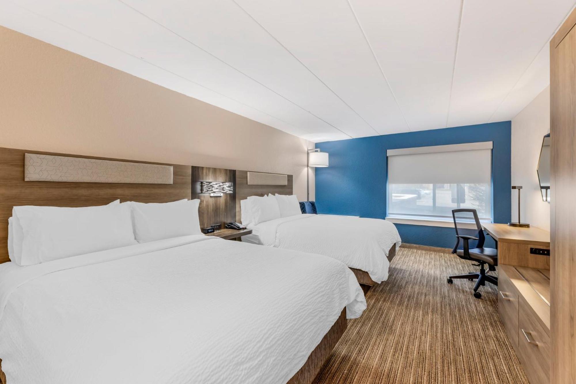 Hotel Express Chicago-downers Grove By Ihg
