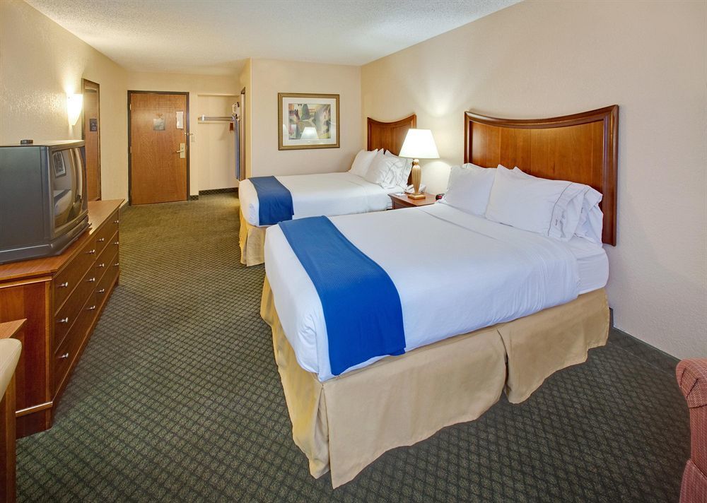 Hotel Express Chicago-downers Grove By Ihg