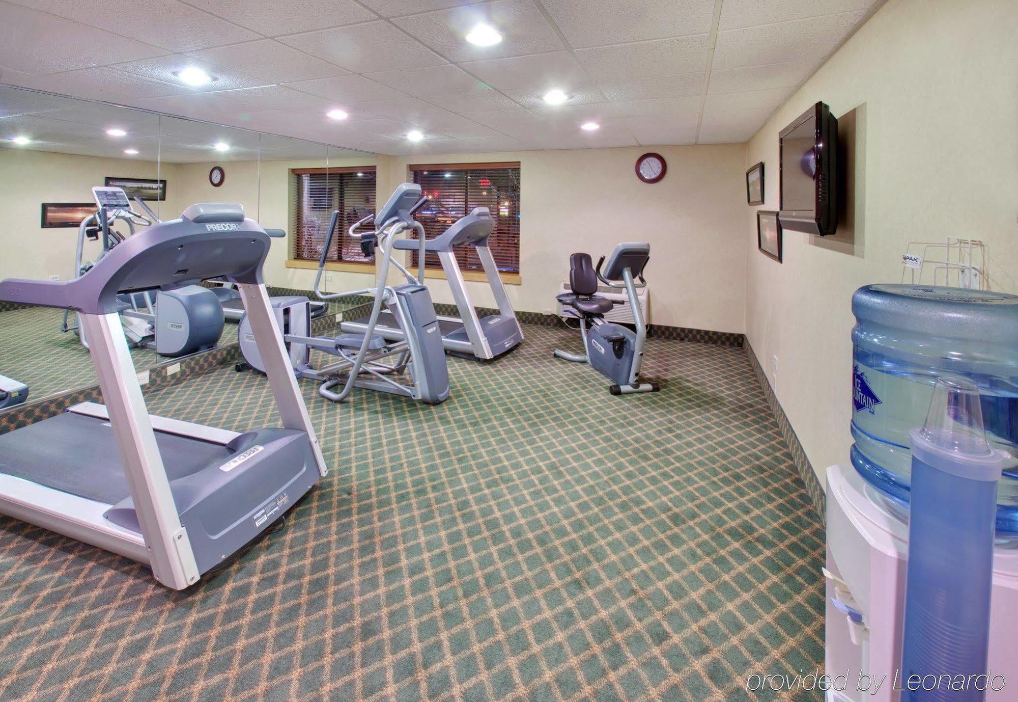 Express Chicago-downers Grove By Ihg Hotel Downers Grove