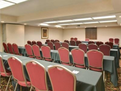 Hotel Express Chicago-downers Grove By Ihg Downers Grove